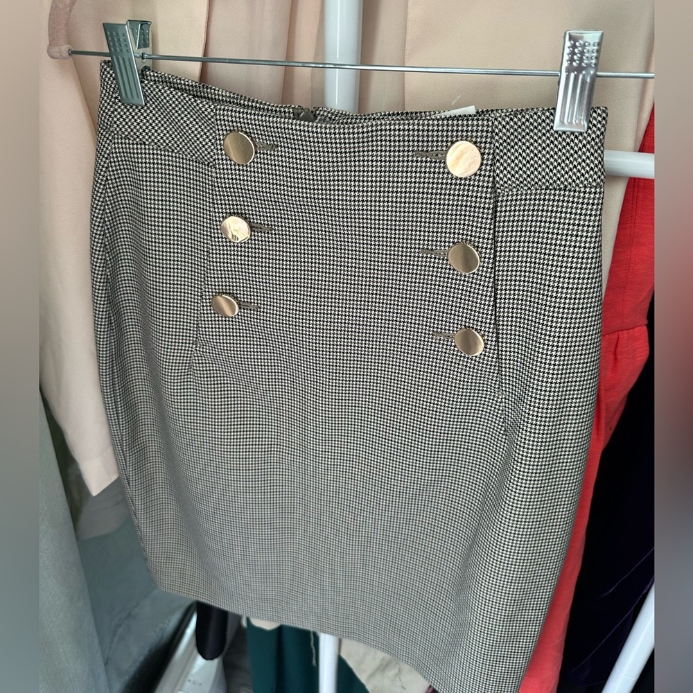 H&M Black and White Checkered Pencil Skirt